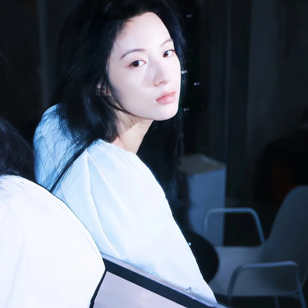 维尔·鲁东：阴影中的人